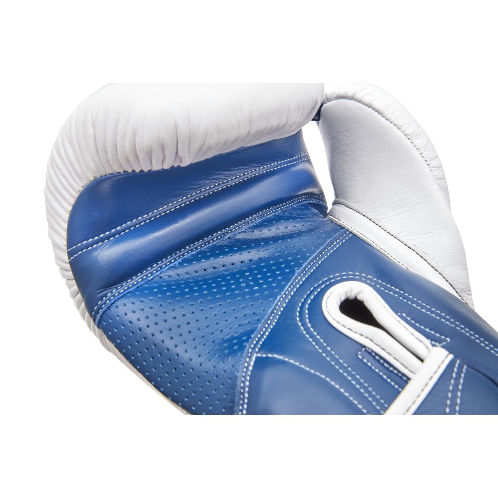 蓝白色皮革拳击手套产品图